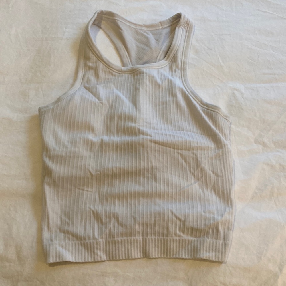 Lulu cropped tank with built in bra